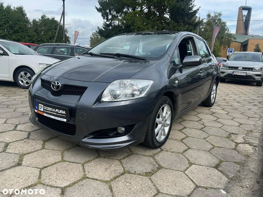 Toyota Auris 2.0 D-4D Executive - 28