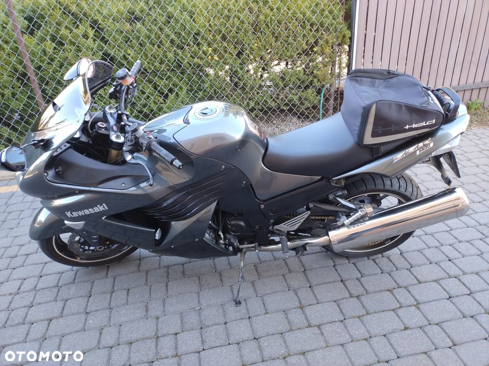Kawasaki ZZR - 13