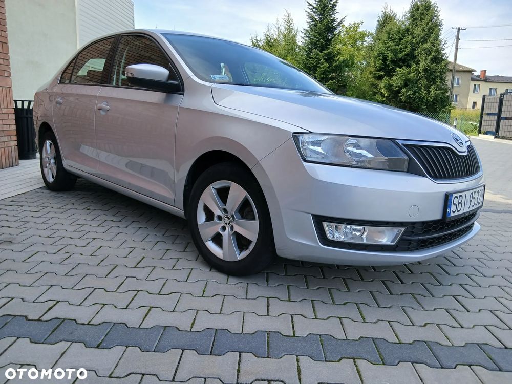 Skoda RAPID 1.2 TSI Ambition - 4