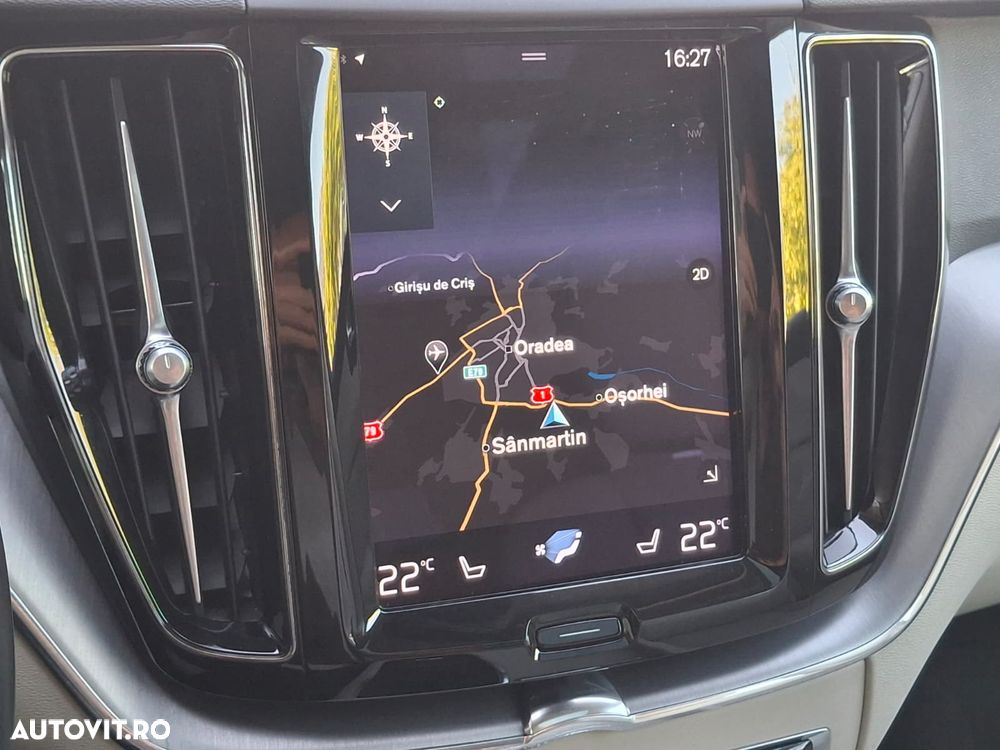 Volvo XC 60 T6 AWD Recharge Geartronic Inscription - 19