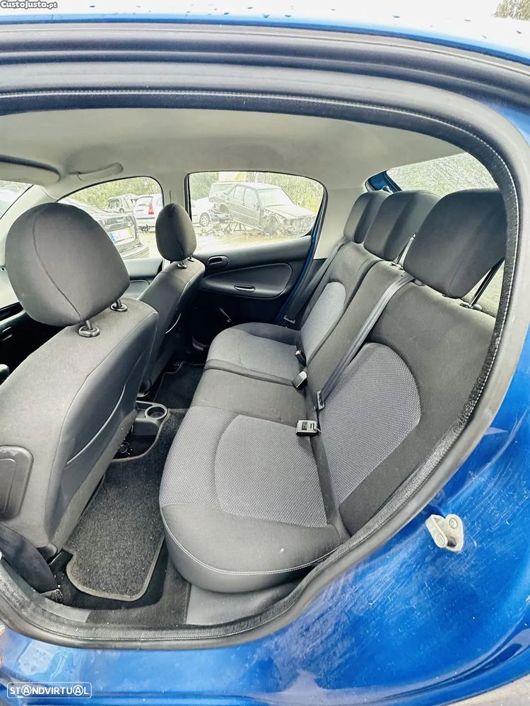 Peugeot 206+ 1.1 Urban - 8