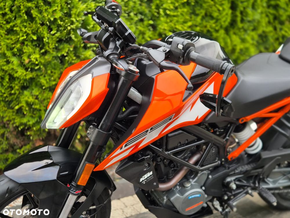 KTM Duke 125 - 14