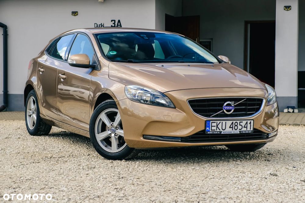 Volvo V40 D2 - 4
