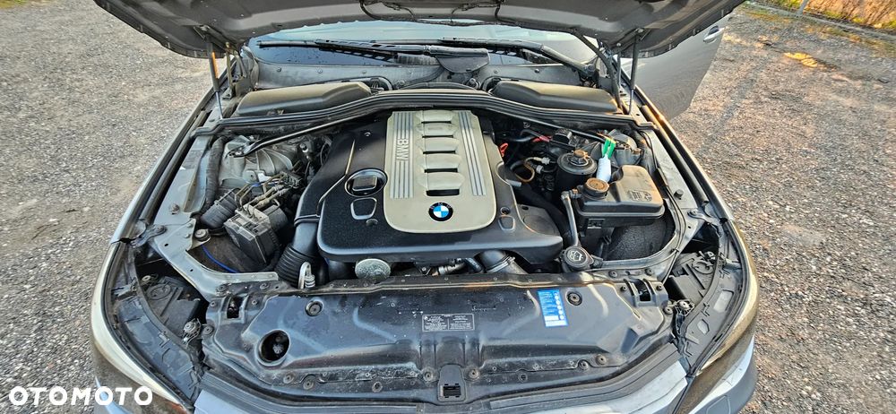 BMW Seria 5 - 16