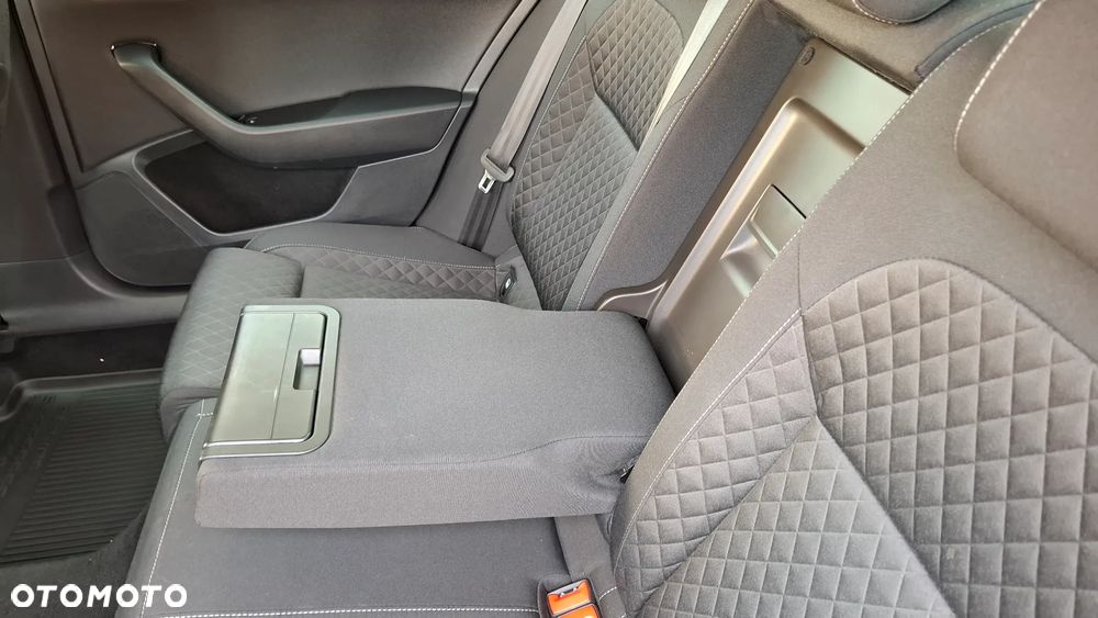 Skoda Superb 2.0 TDI SCR Sportline DSG - 34