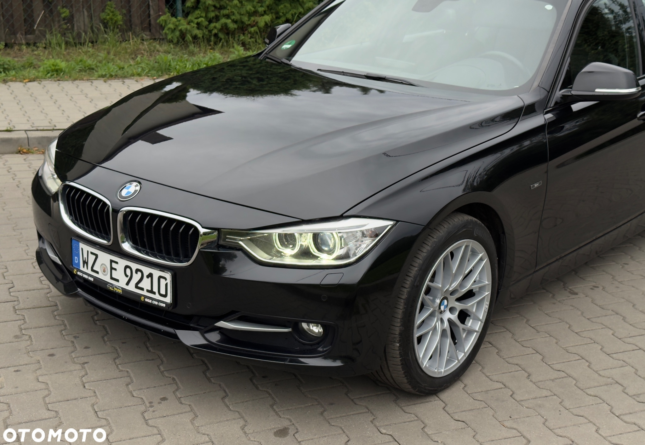 BMW Seria 3 320d Sport-Aut Blue Performance Sport Line - 4