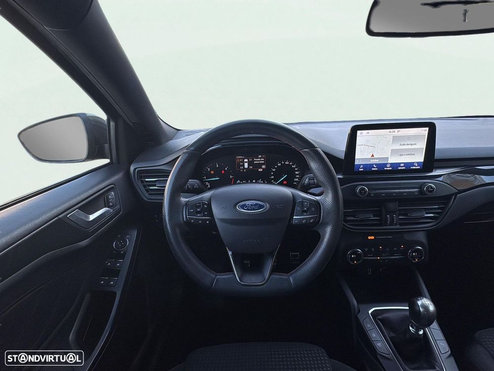 Ford Focus 1.5 TDCi ECOBlue ST-Line - 11