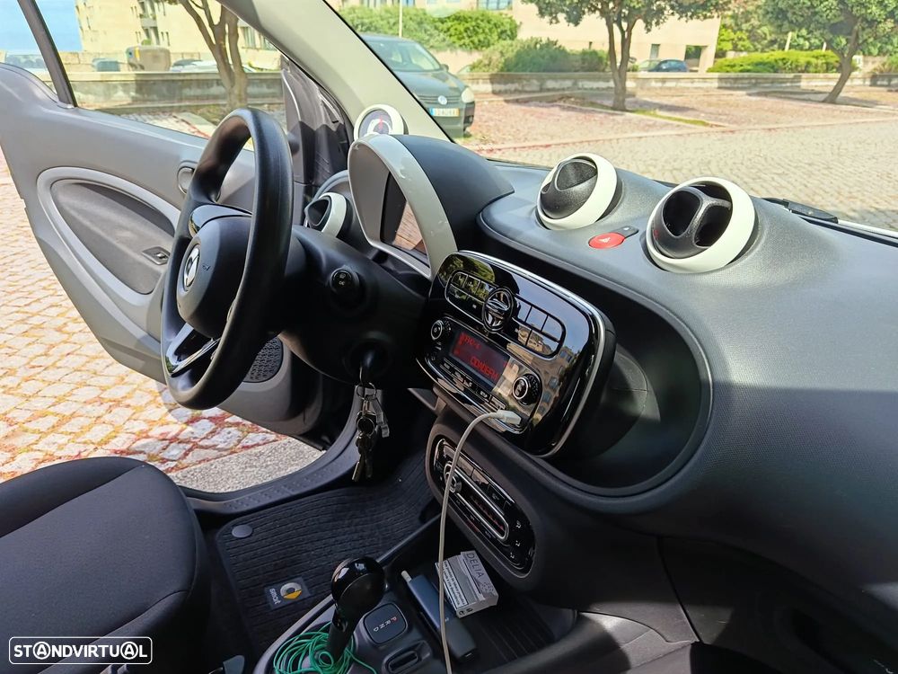 Smart ForTwo Coupé EQ - 13