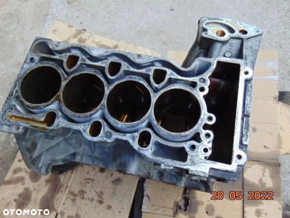 BMW E90 E87 E46 2.0i BLOK SILNIKA N46B20BA - 4