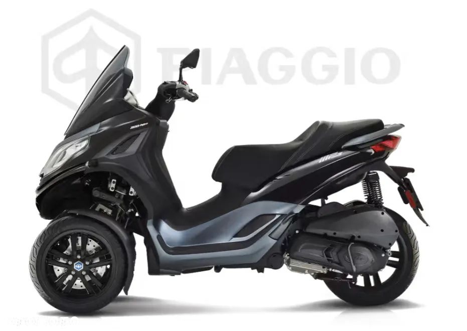 Piaggio MP-3 - 1