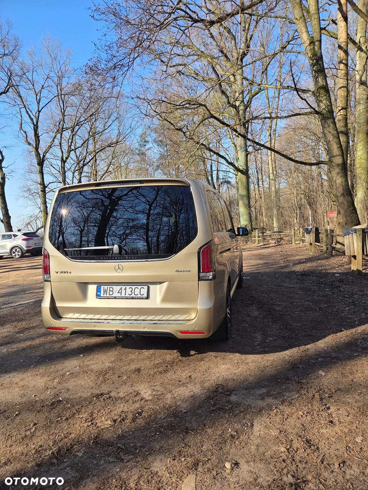 Mercedes-Benz Klasa V - 3