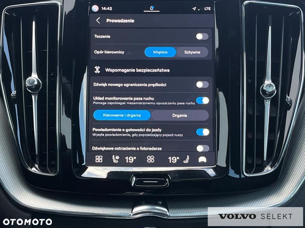 Volvo XC 60 - 24
