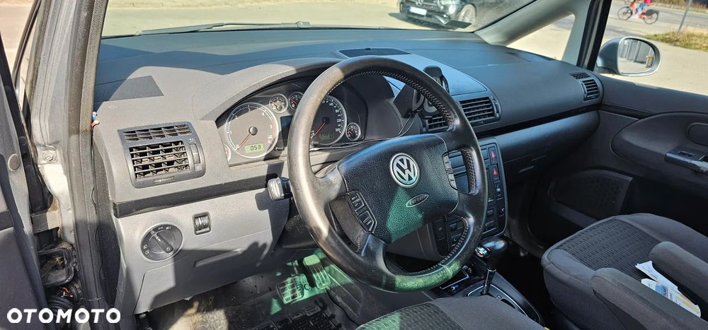 Volkswagen Sharan - 7