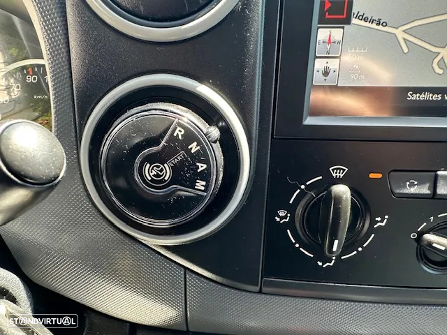 Citroën BERLINGO 3 LUG. CX.AUTOMÁTICA - 9