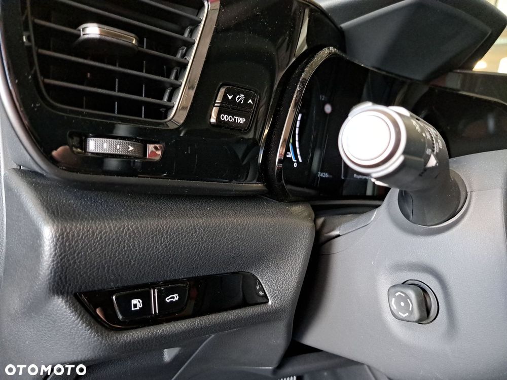 Lexus NX - 33
