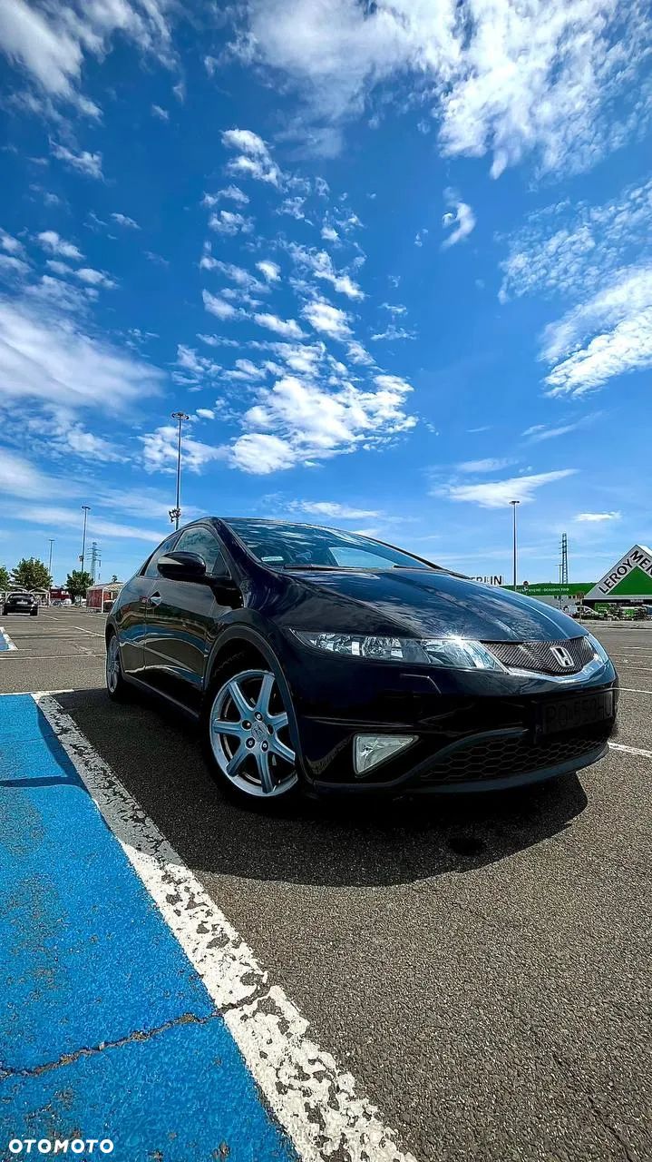 Honda Civic 2.2i-CTDi Comfort - 1