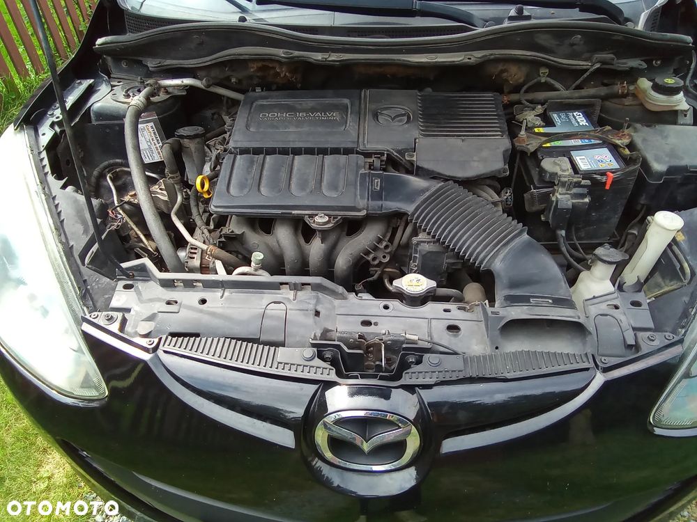 Mazda 2 - 1