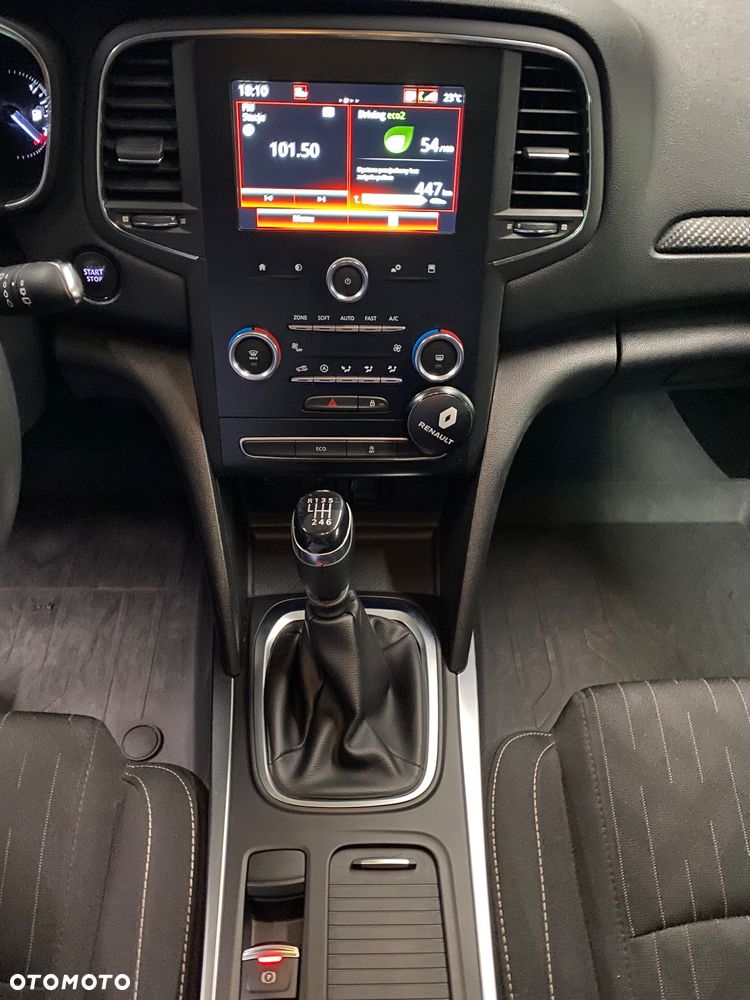 Renault Megane Grandtour TCe 115 GPF LIMITED - 17