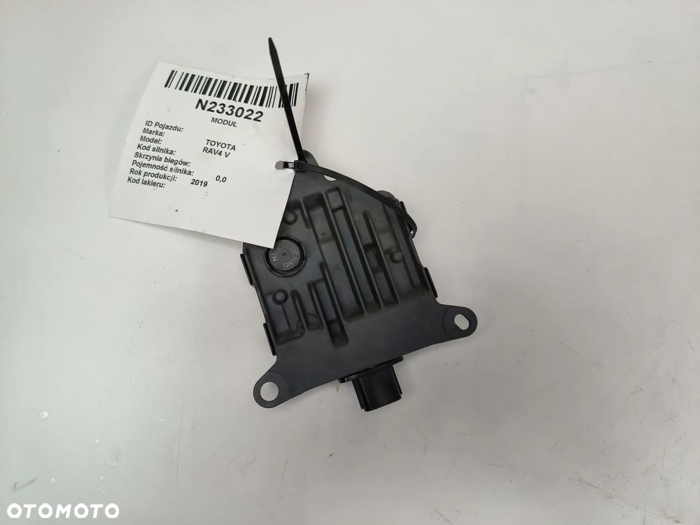 Czujnik sensor radar martwego pola 88162-42090 do Toyota RAV4 V 2,5 Hybryda 2019 - 4