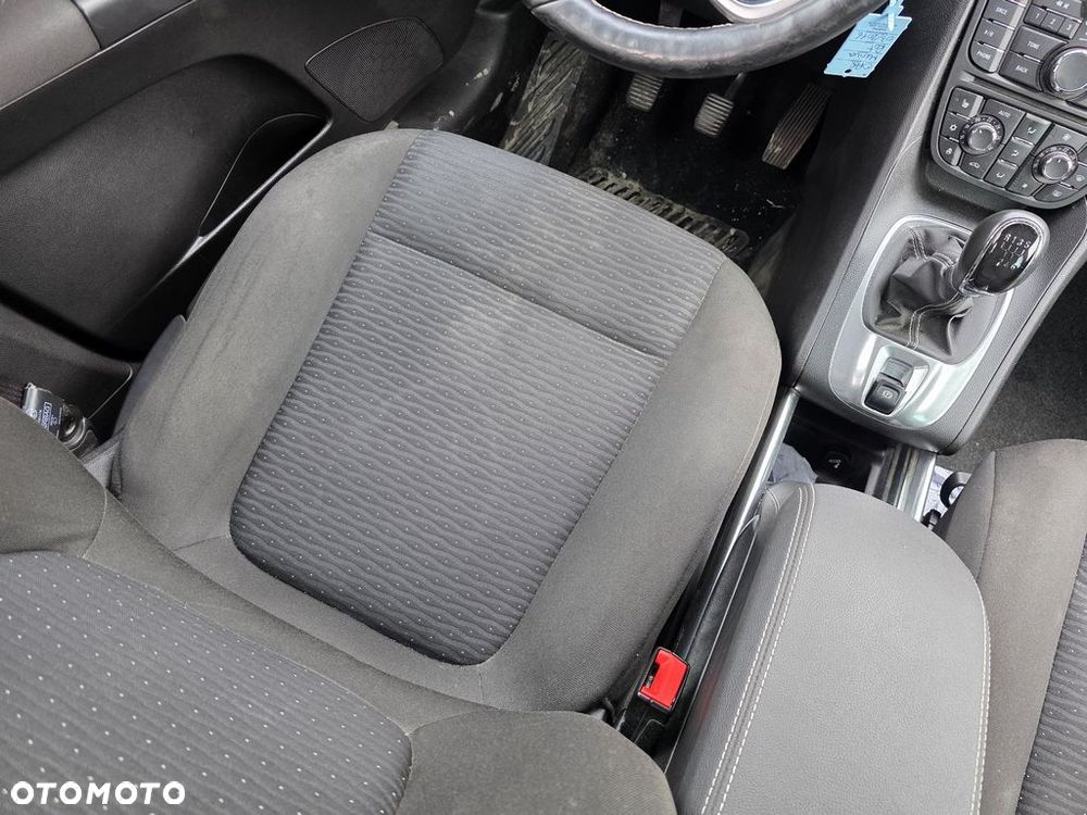OPEL MERIVA B II 2 MATA GRZEWCZA FOTELA KIEROWCY SIEDZISKO - 1