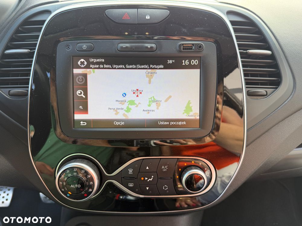 Renault Captur - 23
