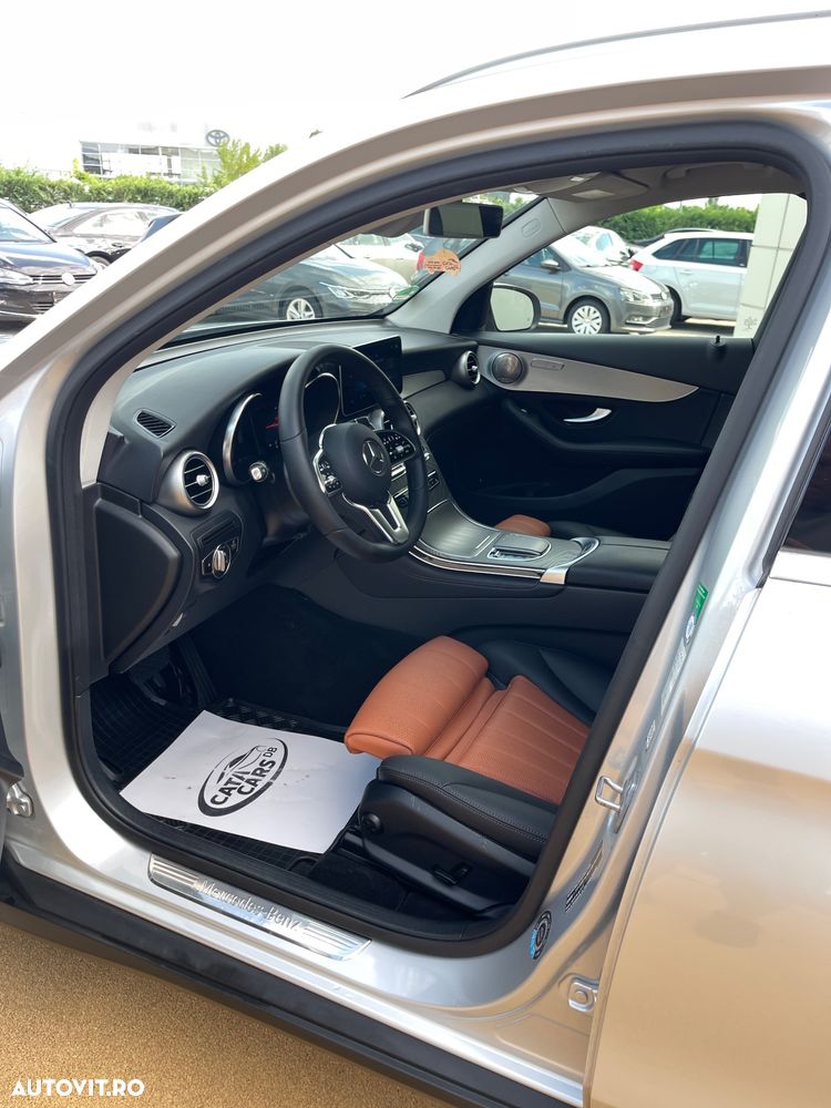 Mercedes-Benz GLC 300 d 4MATIC 9G-TRONIC - 28