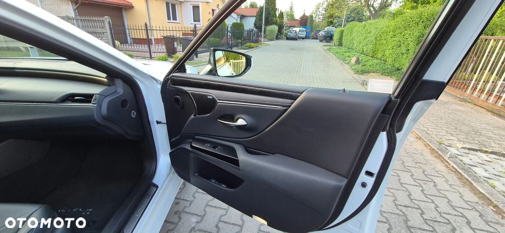 Lexus ES ver-300h-prestige - 29
