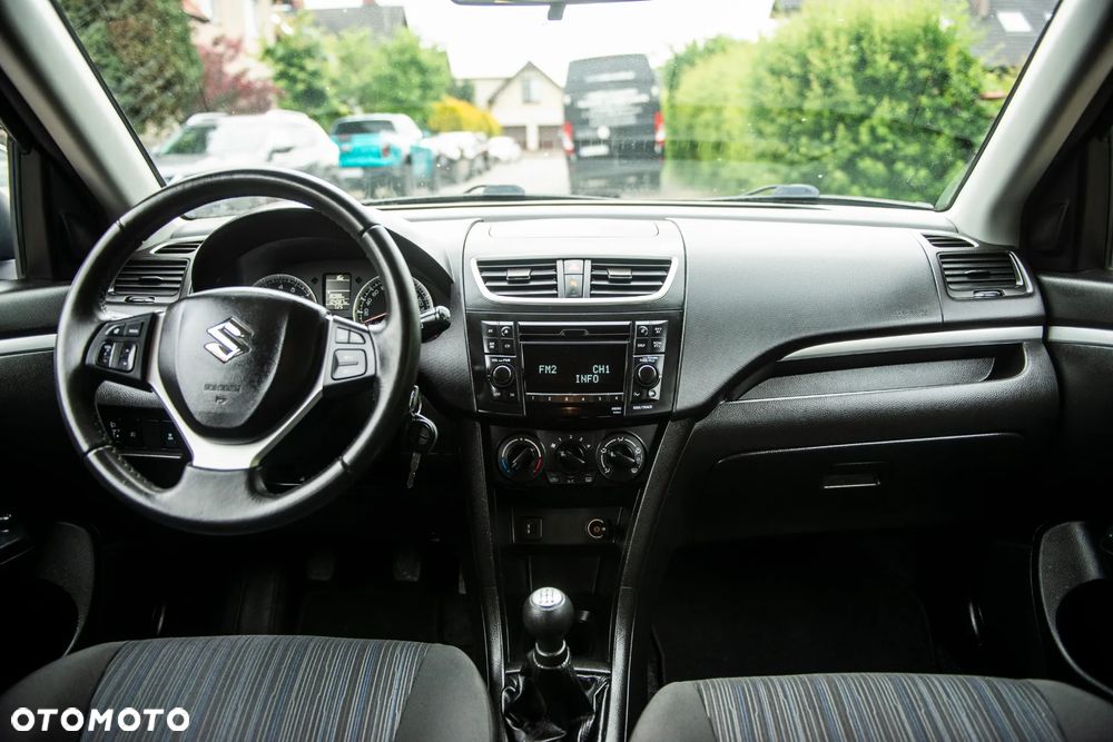 Suzuki Swift 1.2 Club - 28