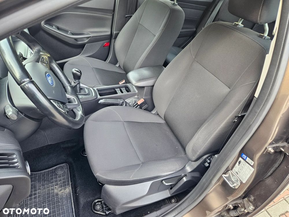 Ford Focus 1.6 Gold X - 11