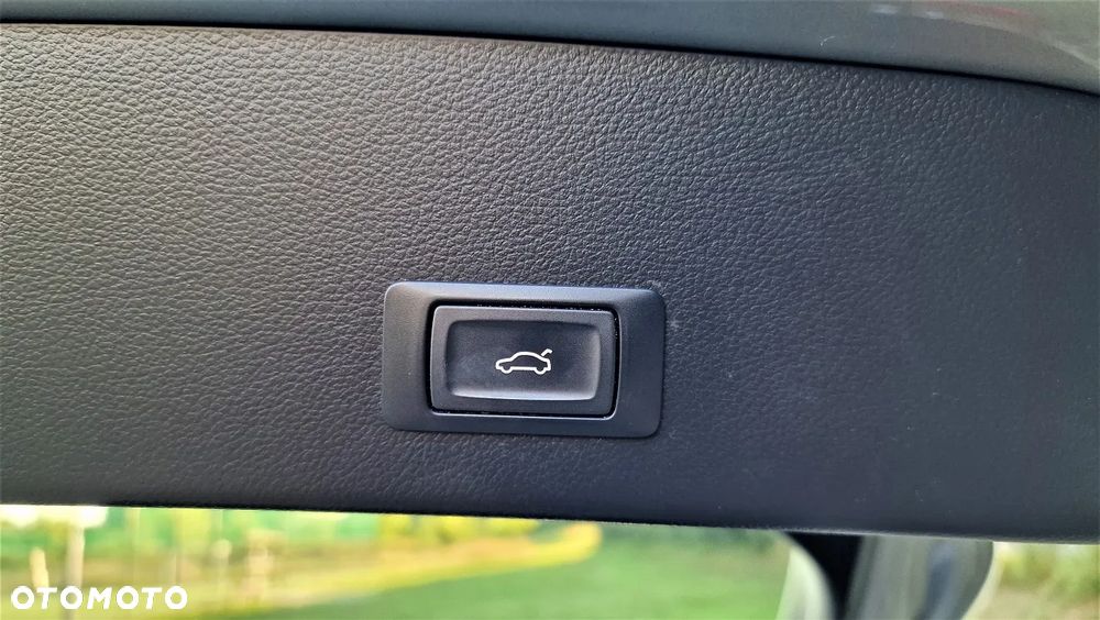 Audi A6 Avant 2.0 TDI Multitronic - 16