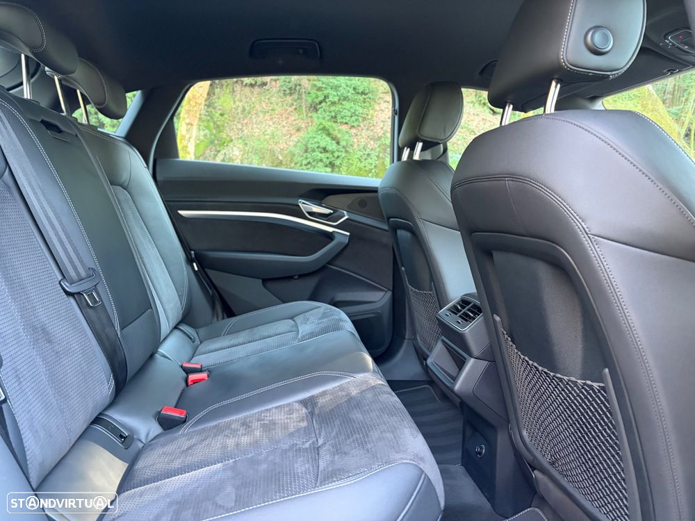 Audi e-tron Sportback 55 quattro S line - 17