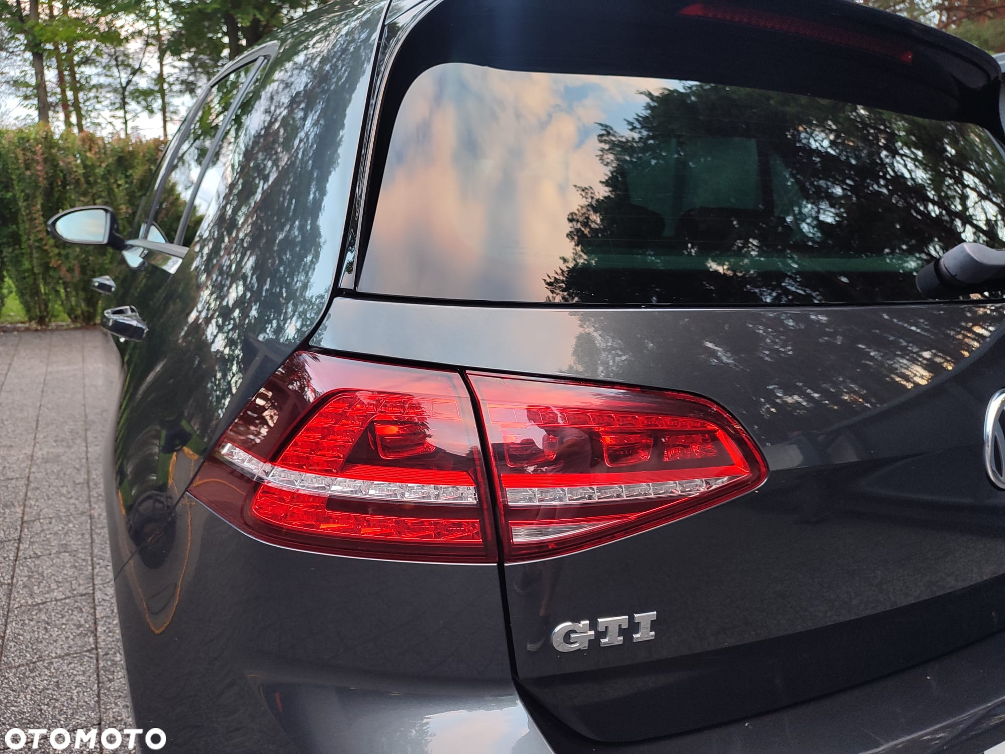 Volkswagen Golf GTI Performance BlueMotion Technology - 10