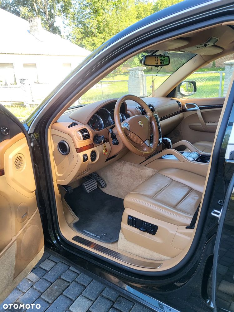 Porsche Cayenne S Tiptronic - 10