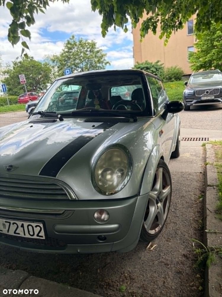 MINI Cooper Standard - 2