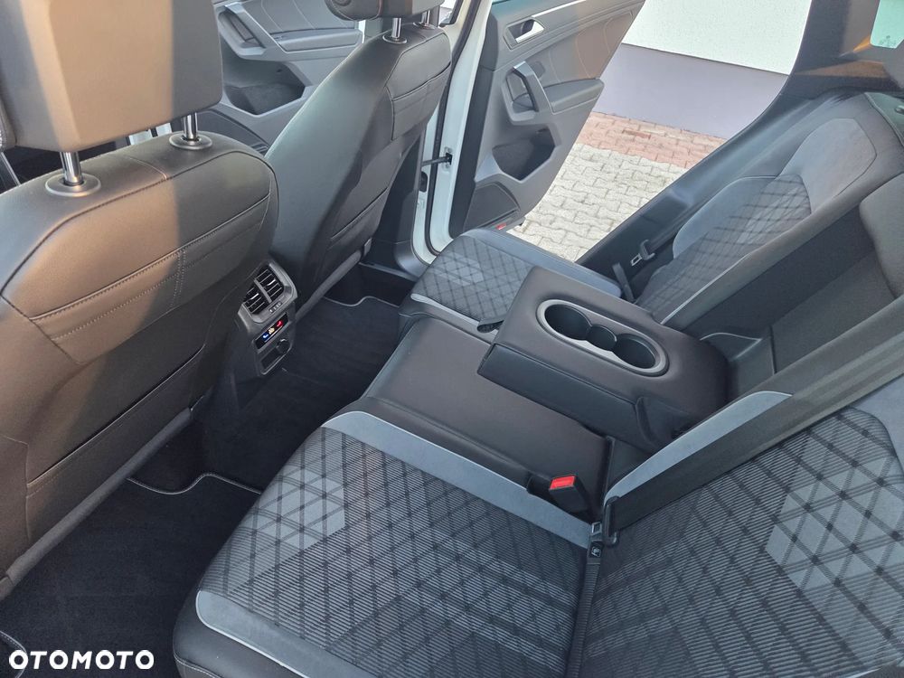 Volkswagen Tiguan 1.5 TSI OPF DSG R-Line - 14