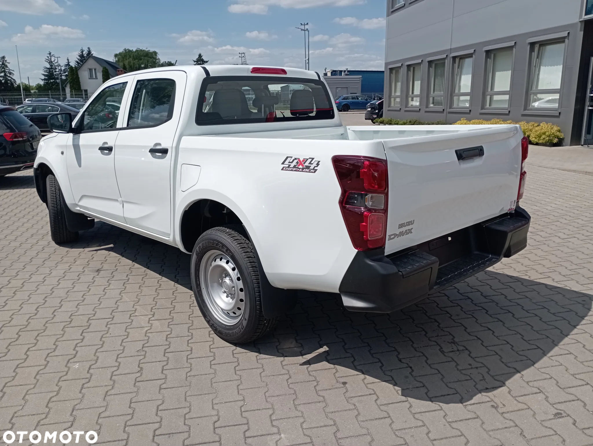 Isuzu D-Max 1.9 DC L - 8