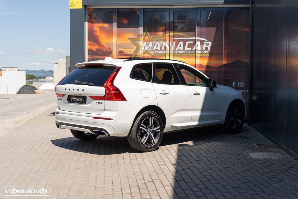 Volvo XC 60 2.0 T8 PHEV R-Design AWD - 7