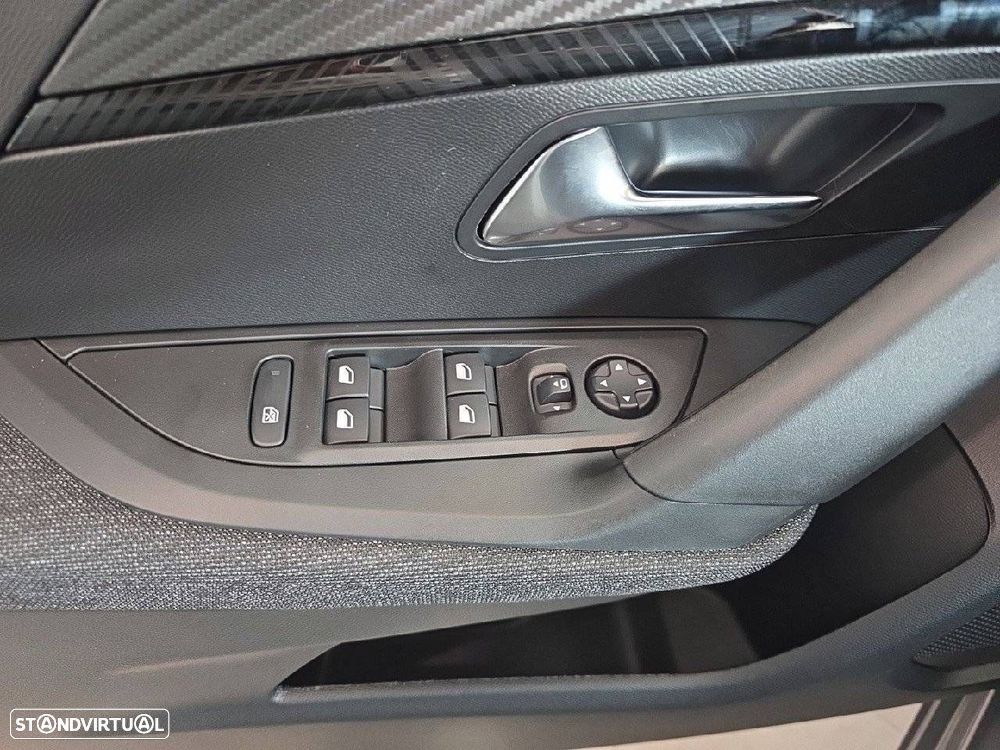 Peugeot 2008 1.2 PureTech Style - 5