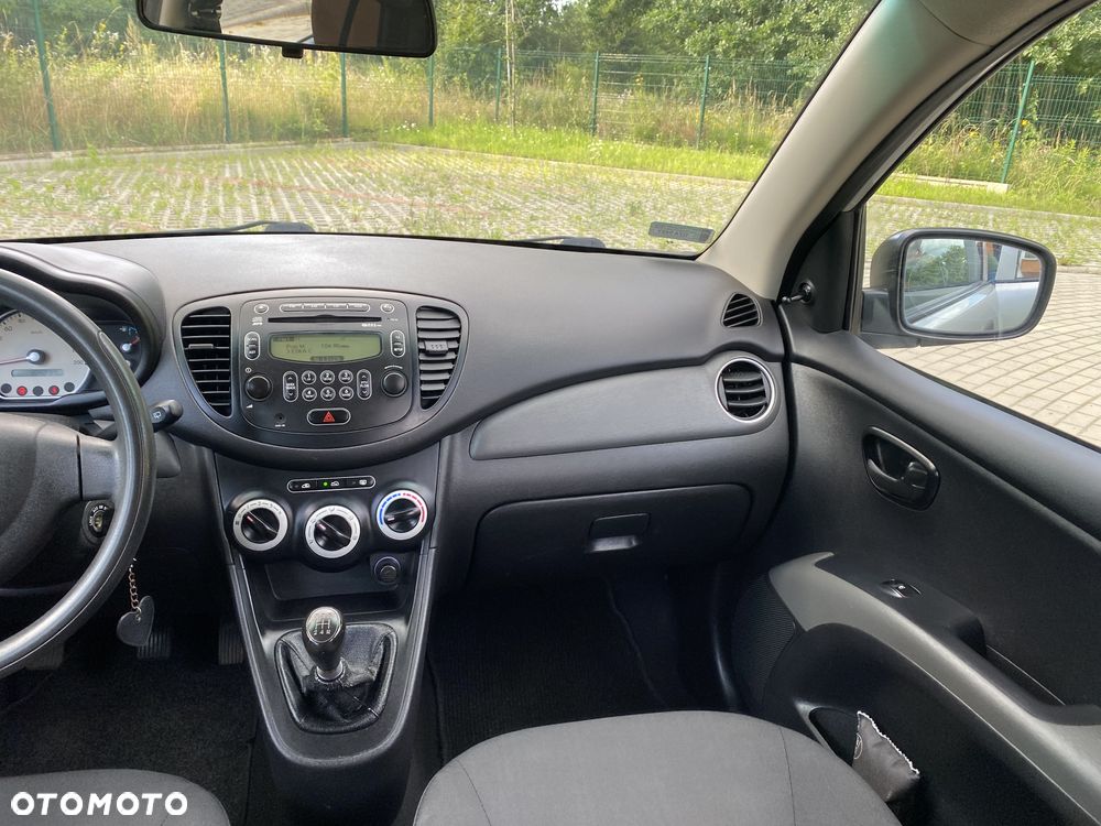 Hyundai i10 1.1 Edition 20 - 23