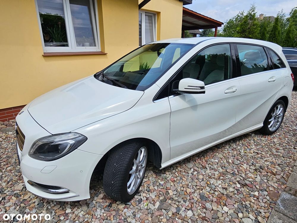 Mercedes-Benz Klasa B 180 - 19