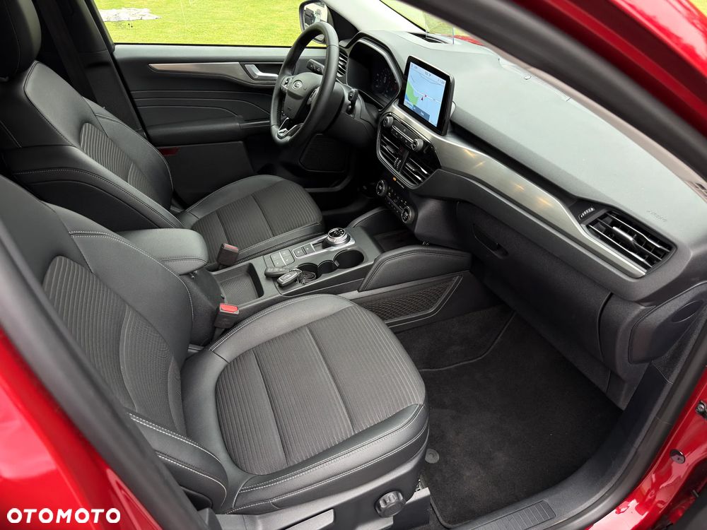 Ford Kuga 2.5 Duratec FHEV 4x4 TITANIUM X - 37