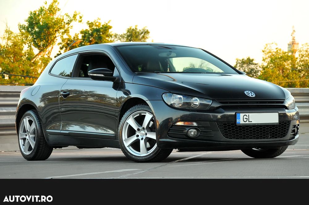 Volkswagen Scirocco 2.0 TDI Blue Motion Technologie Edition - 9