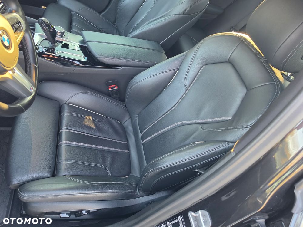 BMW Seria 5 530d xDrive mHEV M Sport sport - 24