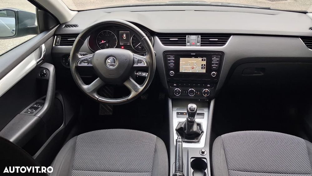 SKODA Octavia 2013 — imagine 8