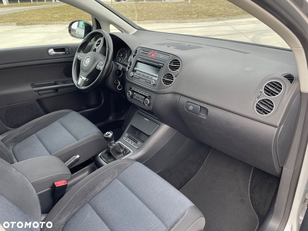 Volkswagen Golf Plus 1.2 TSI Style - 19