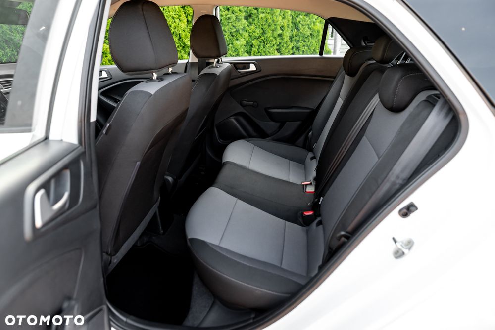 Hyundai i20 1.2 Classic Plus - 29