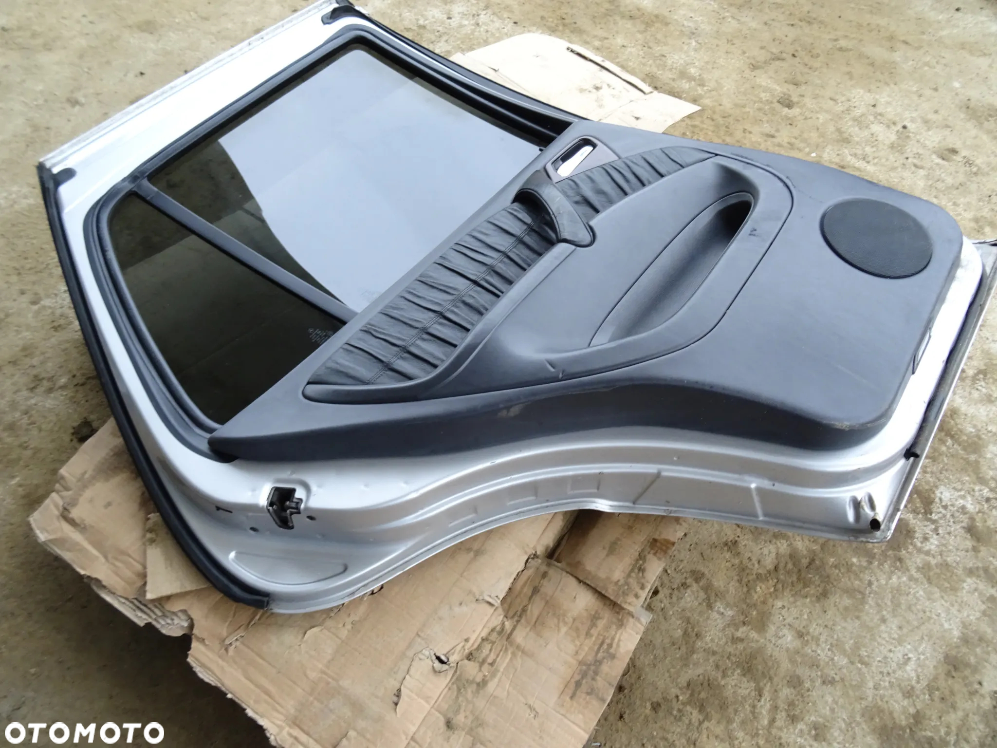 Drzwi Lewe Tył Mercedes ML W163 2000 744 (Gołe) - 11