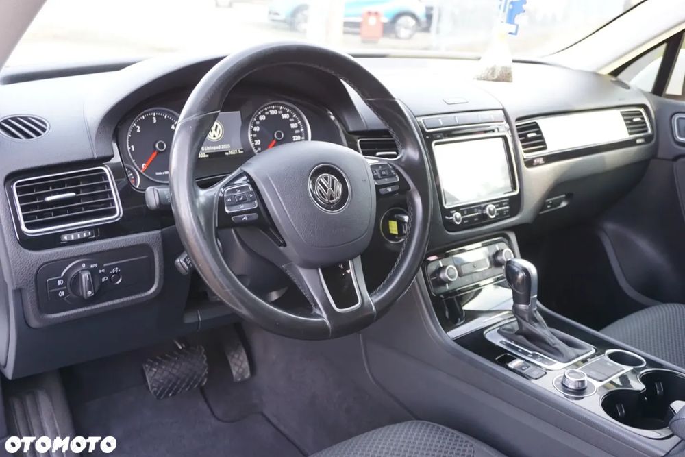 Volkswagen Touareg 3.0 V6 TDI SCR Blue Motion DPF Automatik - 10