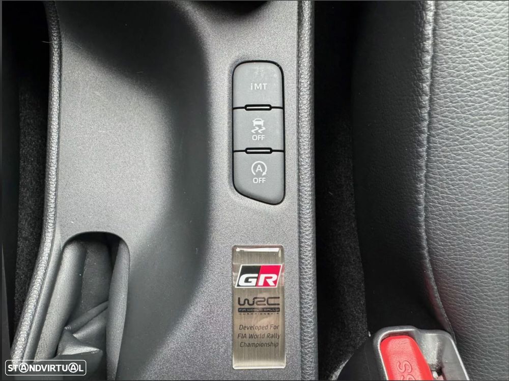 Toyota GR Yaris c/ High-Performance-Pack - 19