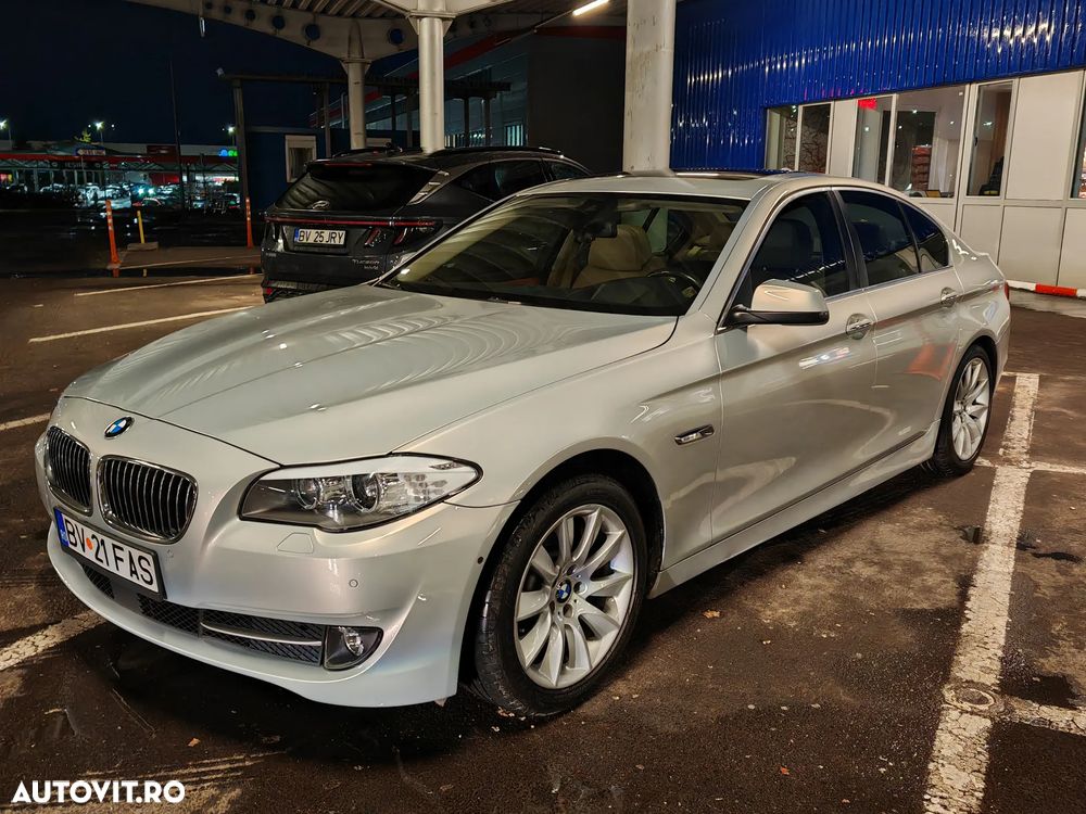 BMW Seria 5 525d xDrive AT - 21